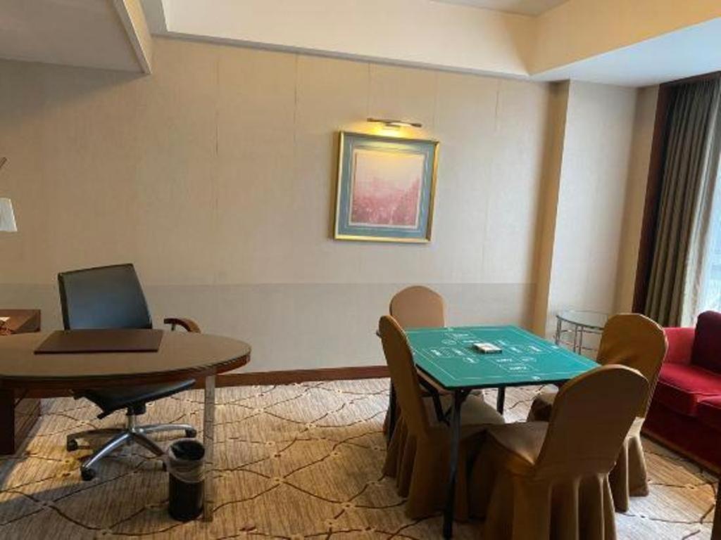 Jinan Silver Plaza Quancheng Hotel Buitenkant foto