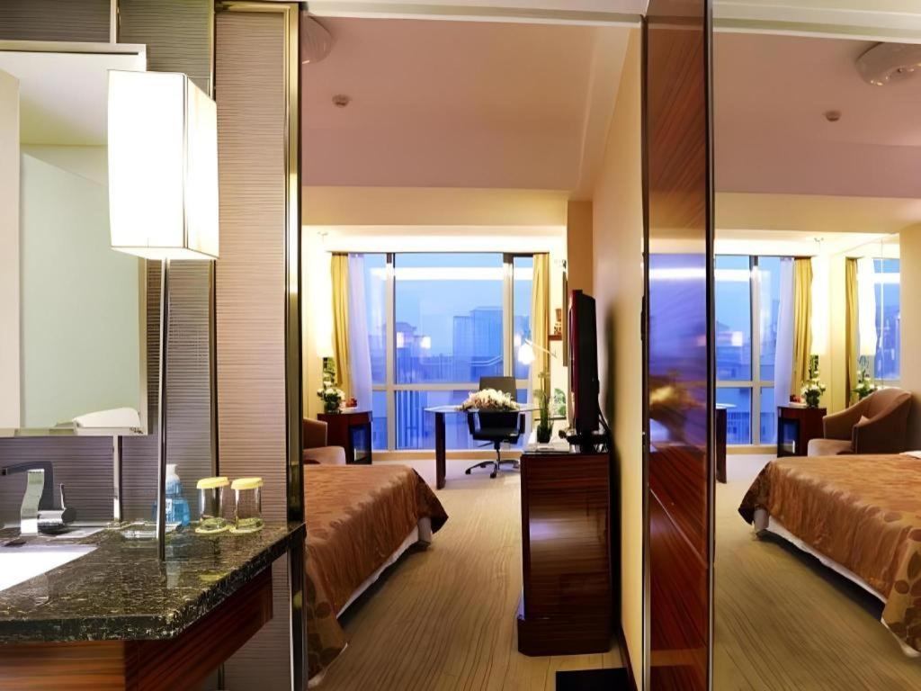 Jinan Silver Plaza Quancheng Hotel Buitenkant foto