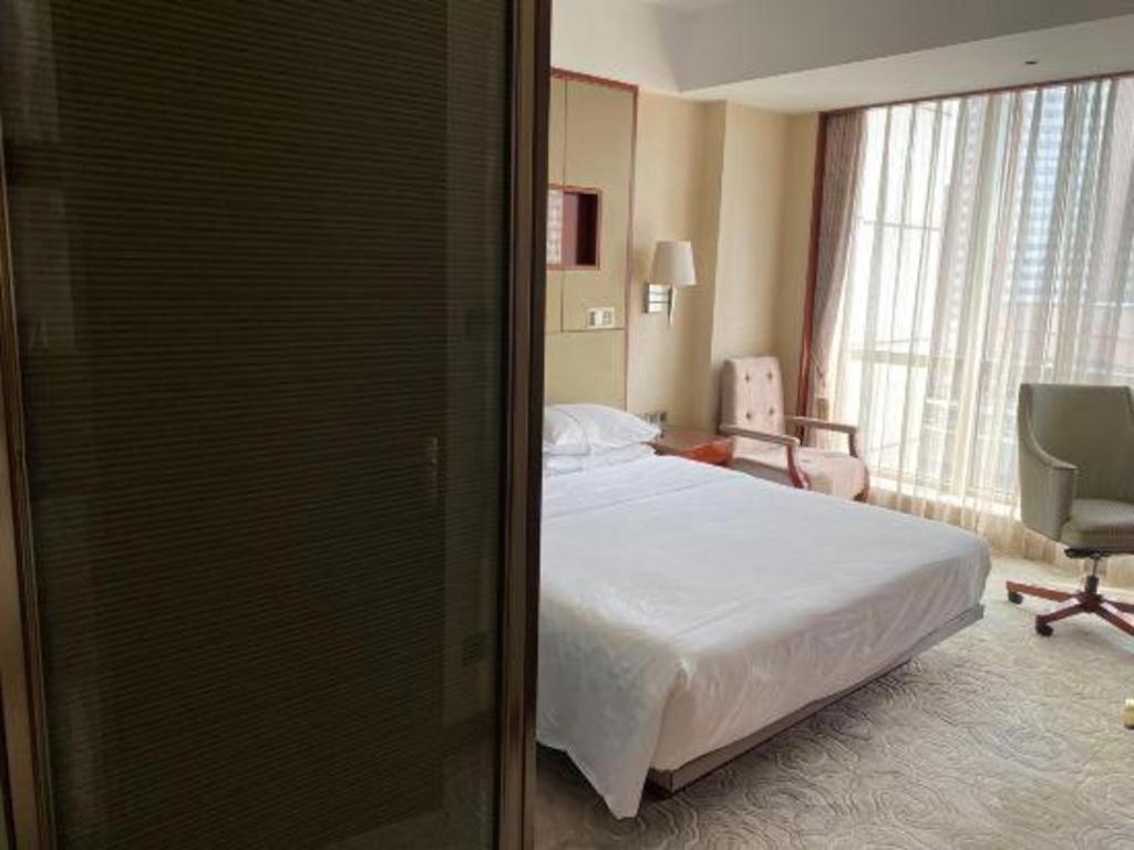 Jinan Silver Plaza Quancheng Hotel Buitenkant foto